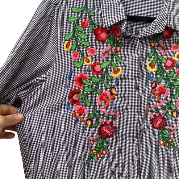 Western Embroidered Floral Checked Shirt size 1X - Picture 7 of 7